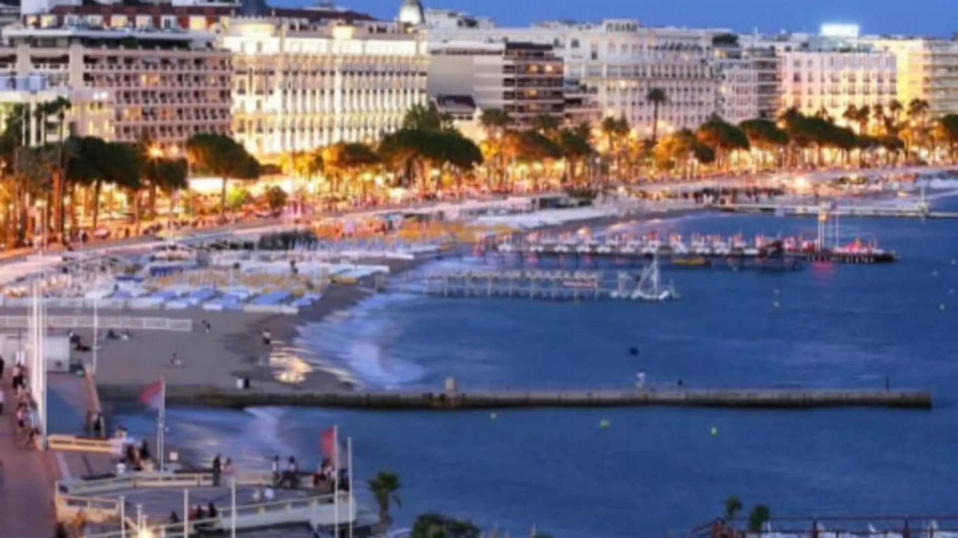 Cannes In The Heart Of Le Suquet Beautiful Apartment With Quiet Balcony