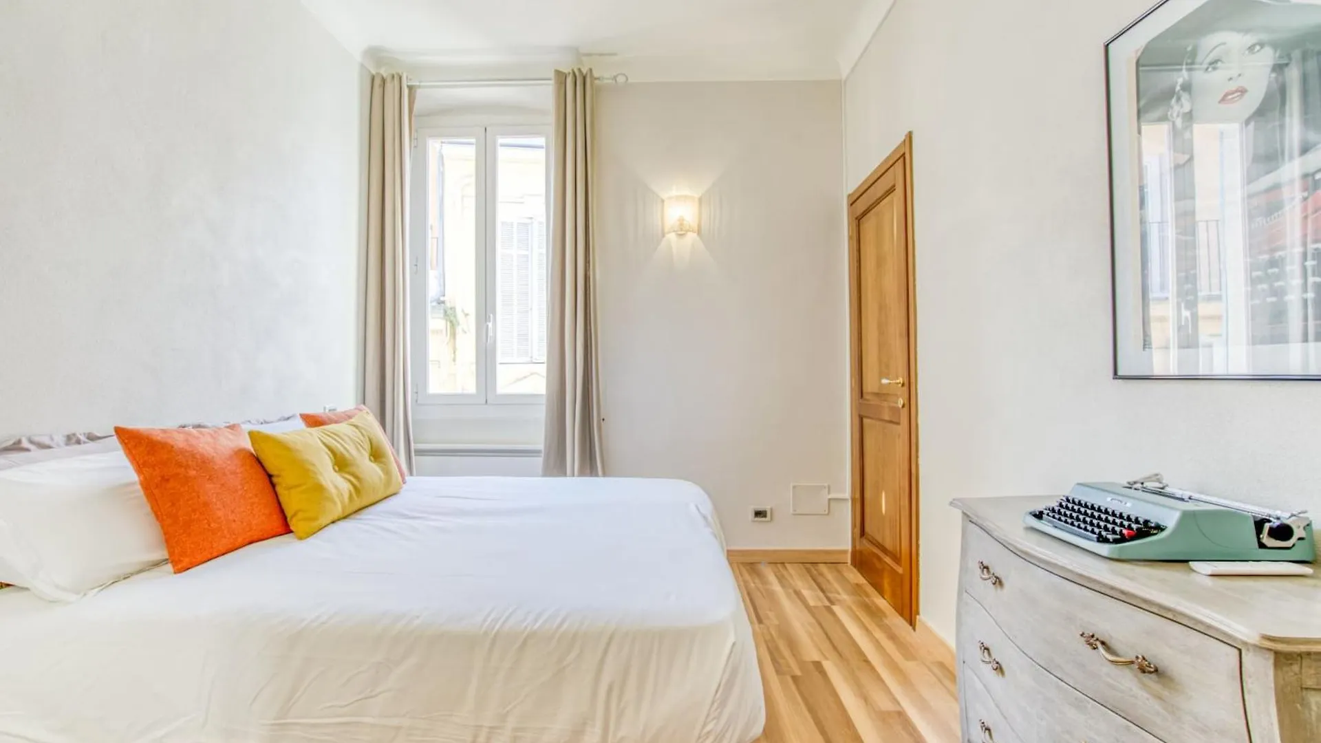 Cannes In The Heart Of Le Suquet Beautiful Apartment With Quiet Balcony 0*,