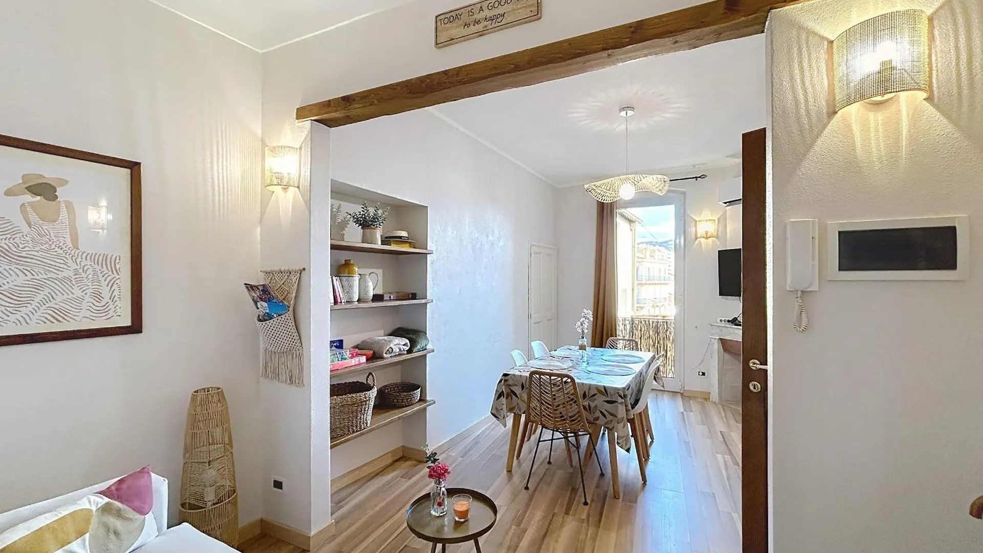 Cannes In The Heart Of Le Suquet Beautiful Apartment With Quiet Balcony